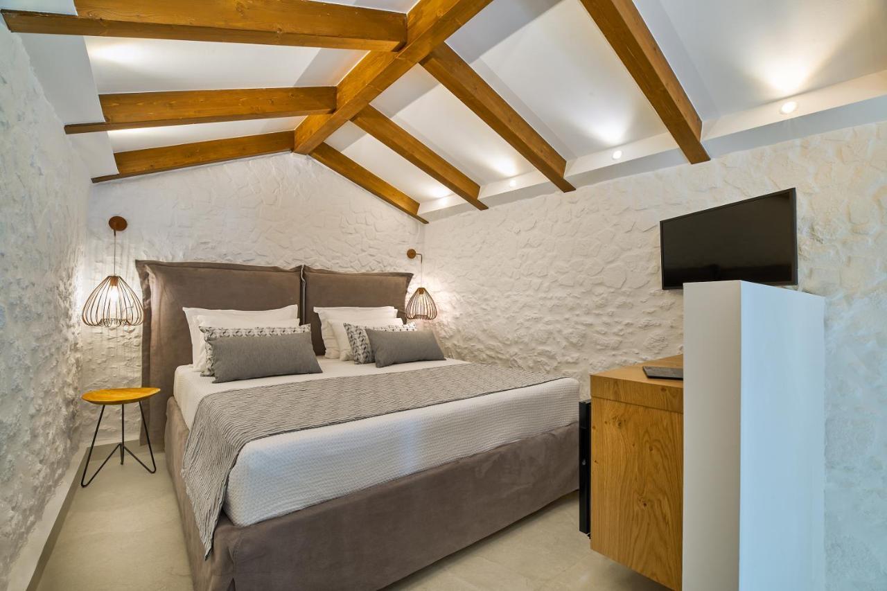 Vista Del Porto Luxury Suites Rethymno  Екстер'єр фото